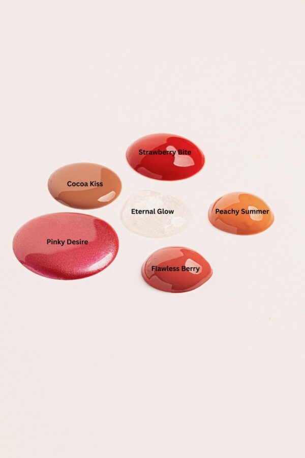 FlawlessBYAA - Lip Gloss with Plumper (Shade Strawberry Bite ) 10ML - Image 3