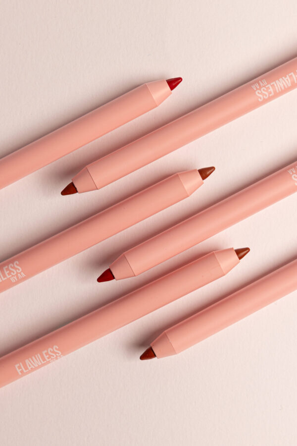 FlawlessBYAA - Lip Liner (Shade Unbothered)